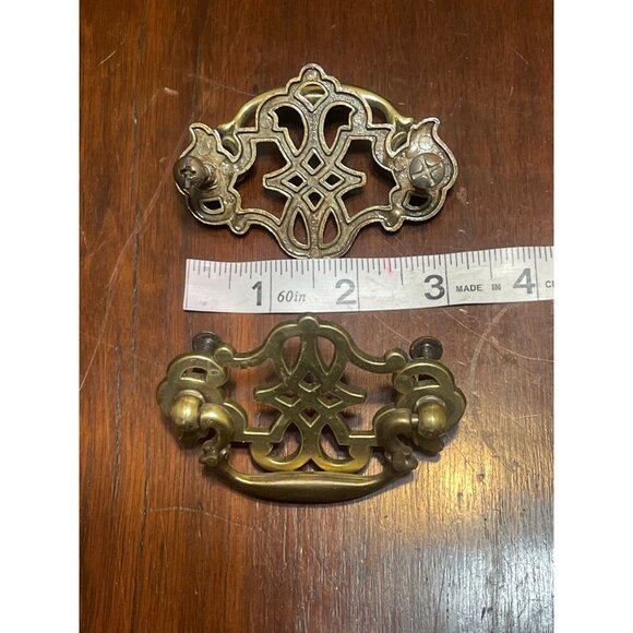 2 Antique Brass Drawer Pulls Queen Anne Intricate Design Screws 3.5" x 2.5" - Picture 4 of 5